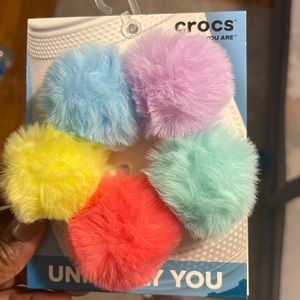Croc charm pom Pom pack